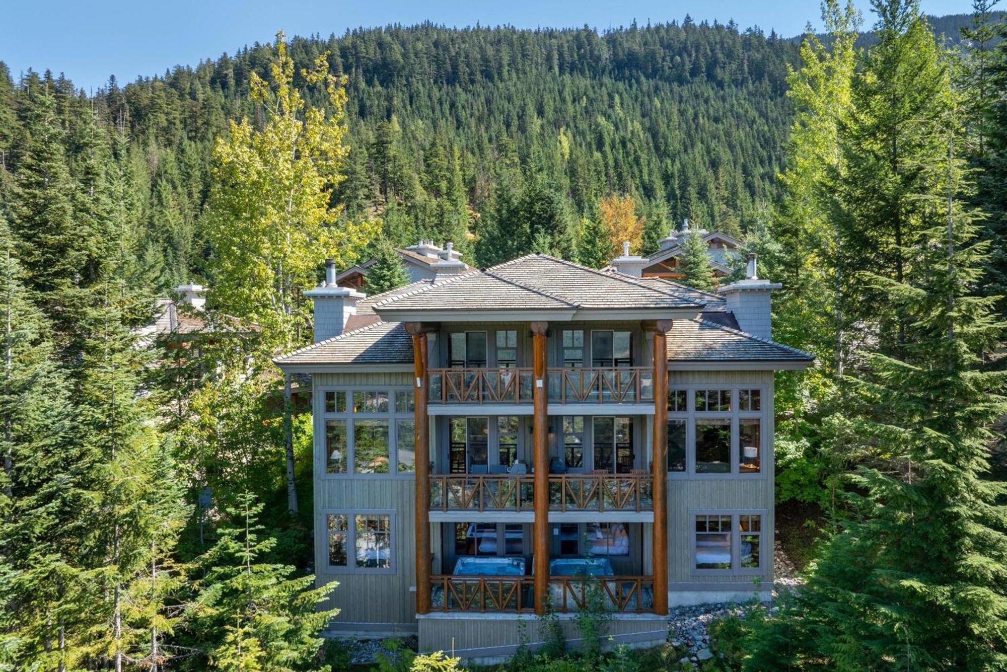 Taluswood The Heights 18 | Mountainside Townhome W/ Ski Access, Hot Tub, Tranquil Views Whistler Exterior foto